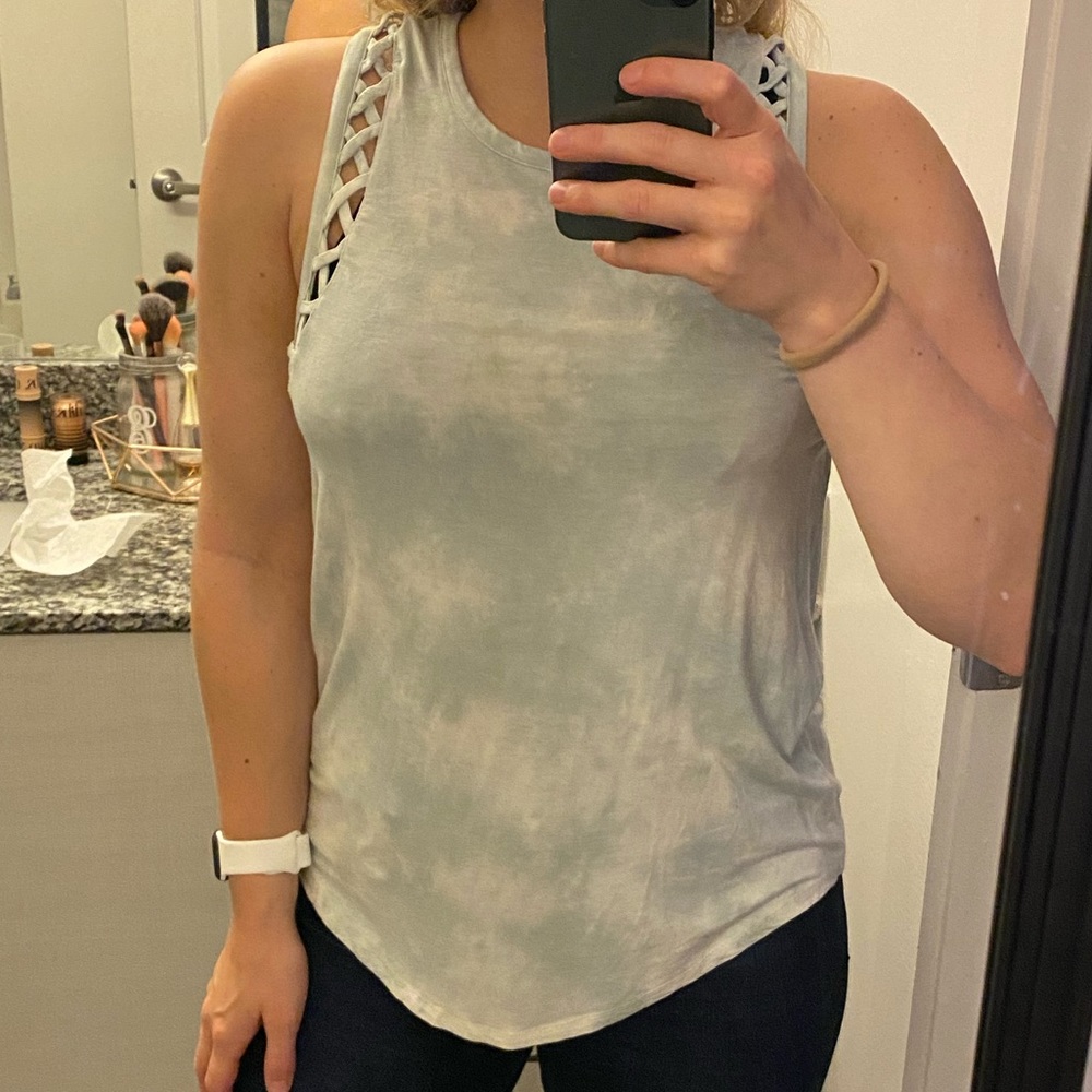 American Eagle Tie Dye Tank - Picture 5 of 6
